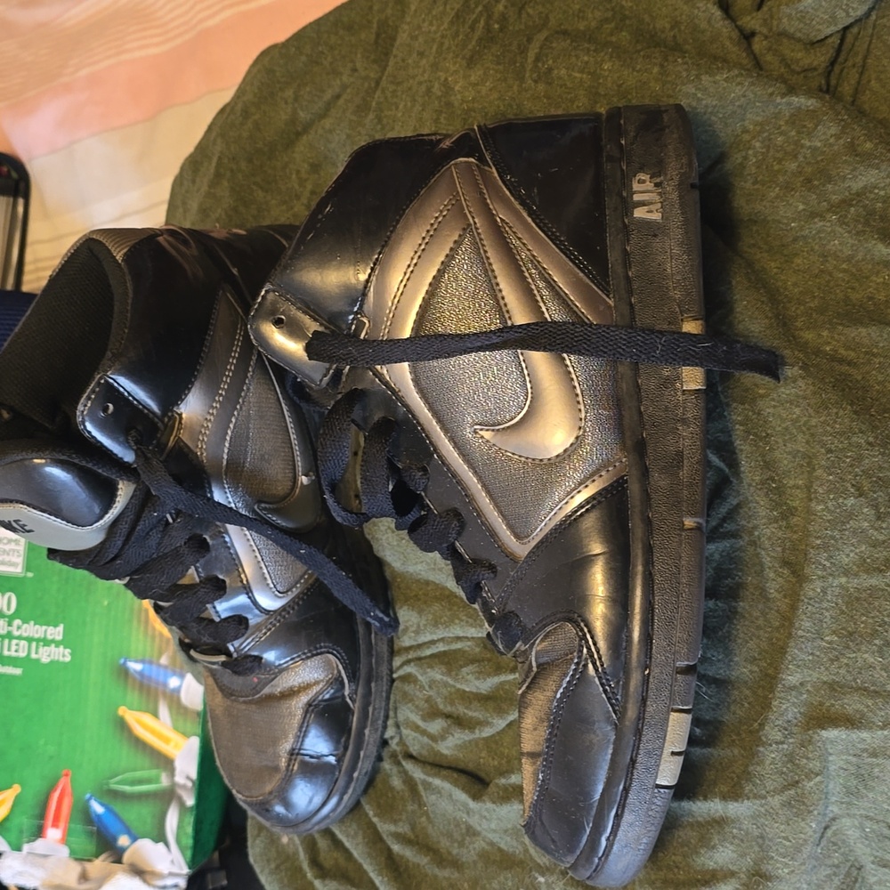 Nike shoes